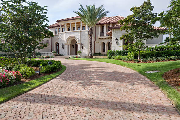 Best Decorative Driveway Pavers  in Fort Shawnee, OH